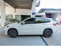 BMW X1 sDrive 20d M Sport  ดีเชล ปี 2022 สีขาว รูปที่ 3